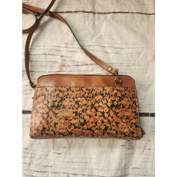 Patricia Nash Blooming Tulips Small Crossbody - Picture 3 of 7